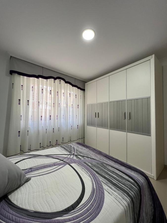 Apartamentos Maria De Lucia - Piso A Arou Exterior photo